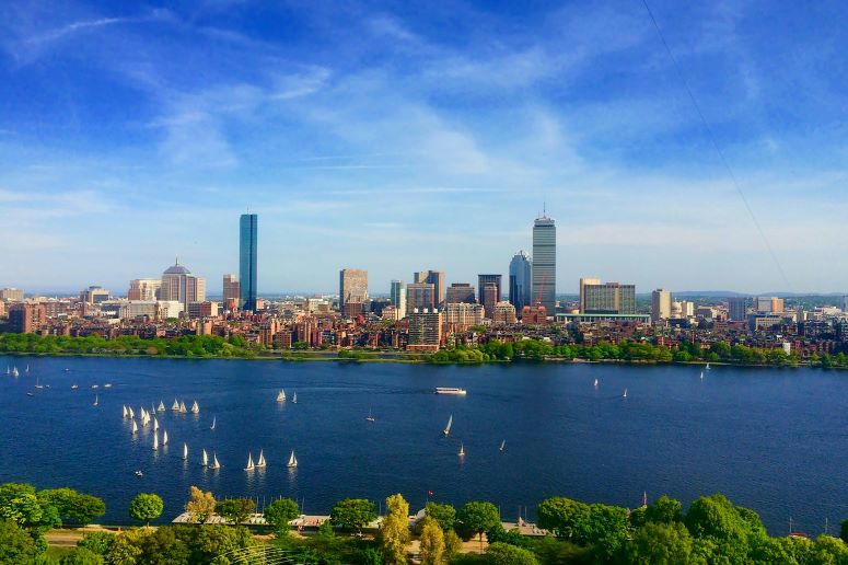 Boston anuncia eventos lembrando vítimas da Maratona