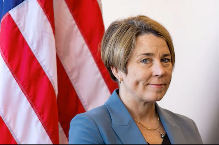 Massachusetts desafia governo federal e amplia vacinação para toda a população