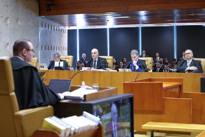 akexandre e andre mendonca